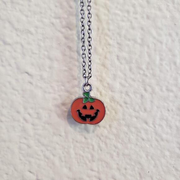 Silver adjustable pumpkin charm necklace - Picture 6 of 6